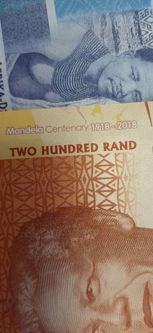 WOW WOW Low number sequence AA CENTENARY notes Start at R1 with no reserve