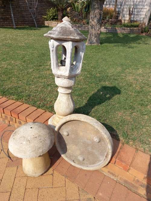 Garden job lot sold as one item