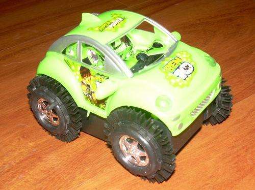 BEN 10 BUMPING CAR!