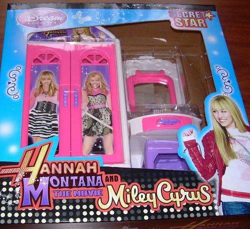 HANNAH MONTANNA DOLLHOUSE WARDROBE AND MIRROR