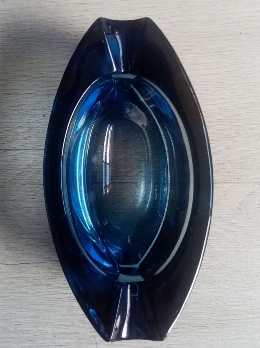 `DEEP BLUE` 1960s ASHTRAY