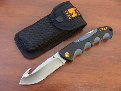 CRKT Free Range Folding with Gut Hook