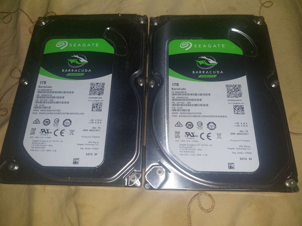 2 X 1TB Seagate HDD (One Bid For Both)