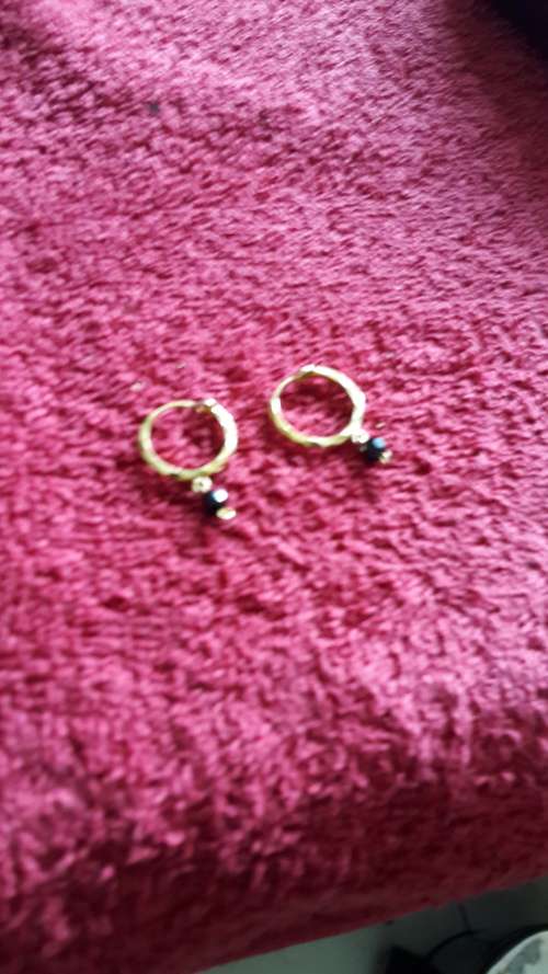 Indian wedding earrings set (mungalsutra)