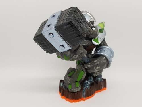 Skylanders Giants: Crusher Giant Character + Trading Card + Sticker Set - Brand New