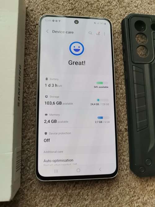 Samsung s21 Fe with box and cover 128gb dual SIM
