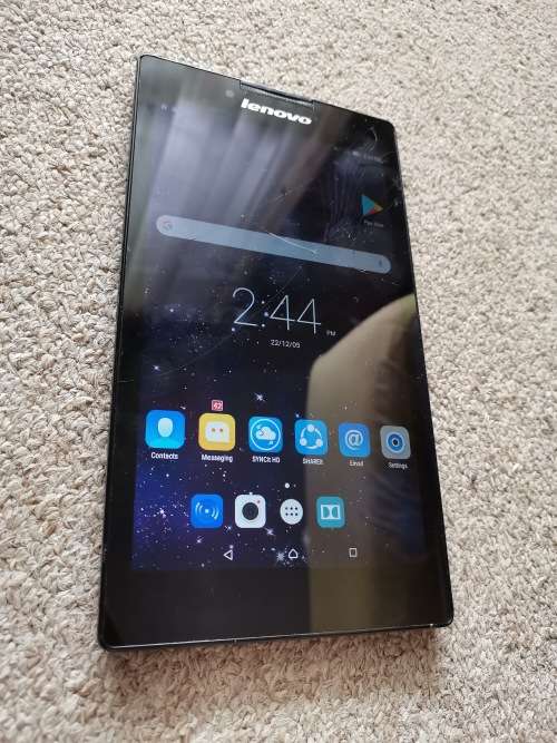 Lenovo Tab 2 A7-30 3G/WiFi, takes a SIM