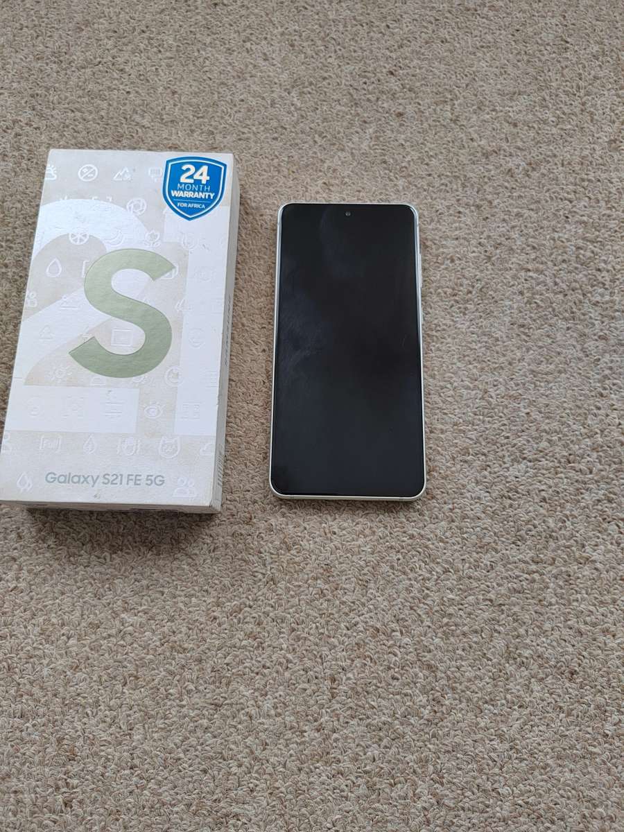 Samsung S21 Fe Dual SIM 128gb 6gb ram with box