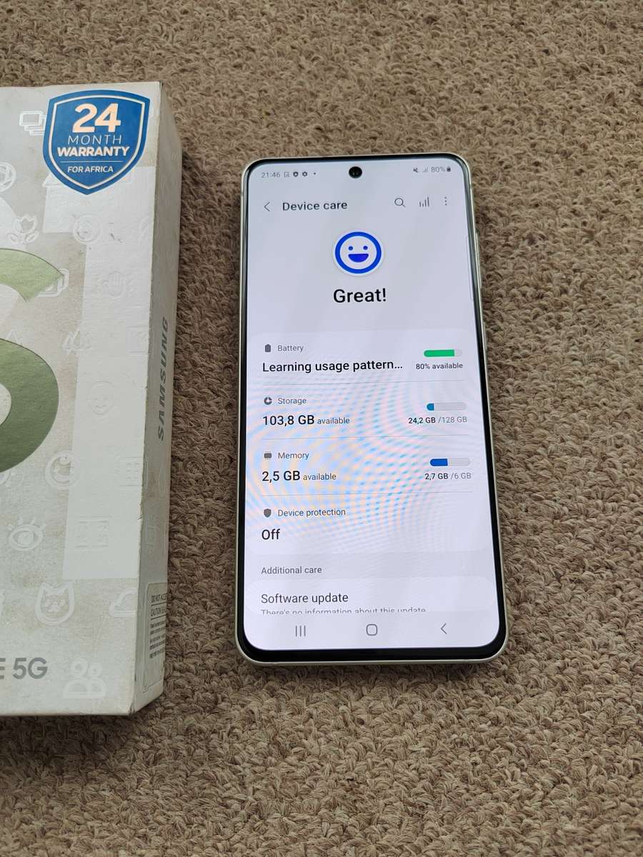 Samsung S21 Fe Dual SIM 128gb 6gb ram with box