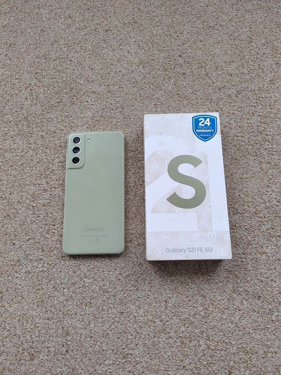 Samsung S21 Fe Dual SIM 128gb 6gb ram with box