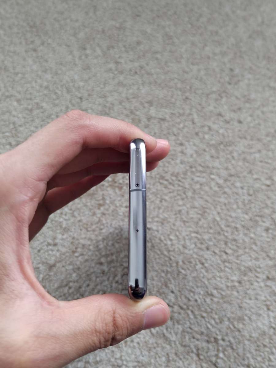 Samsung S10 plus 8gb ram 128gb excellent condition