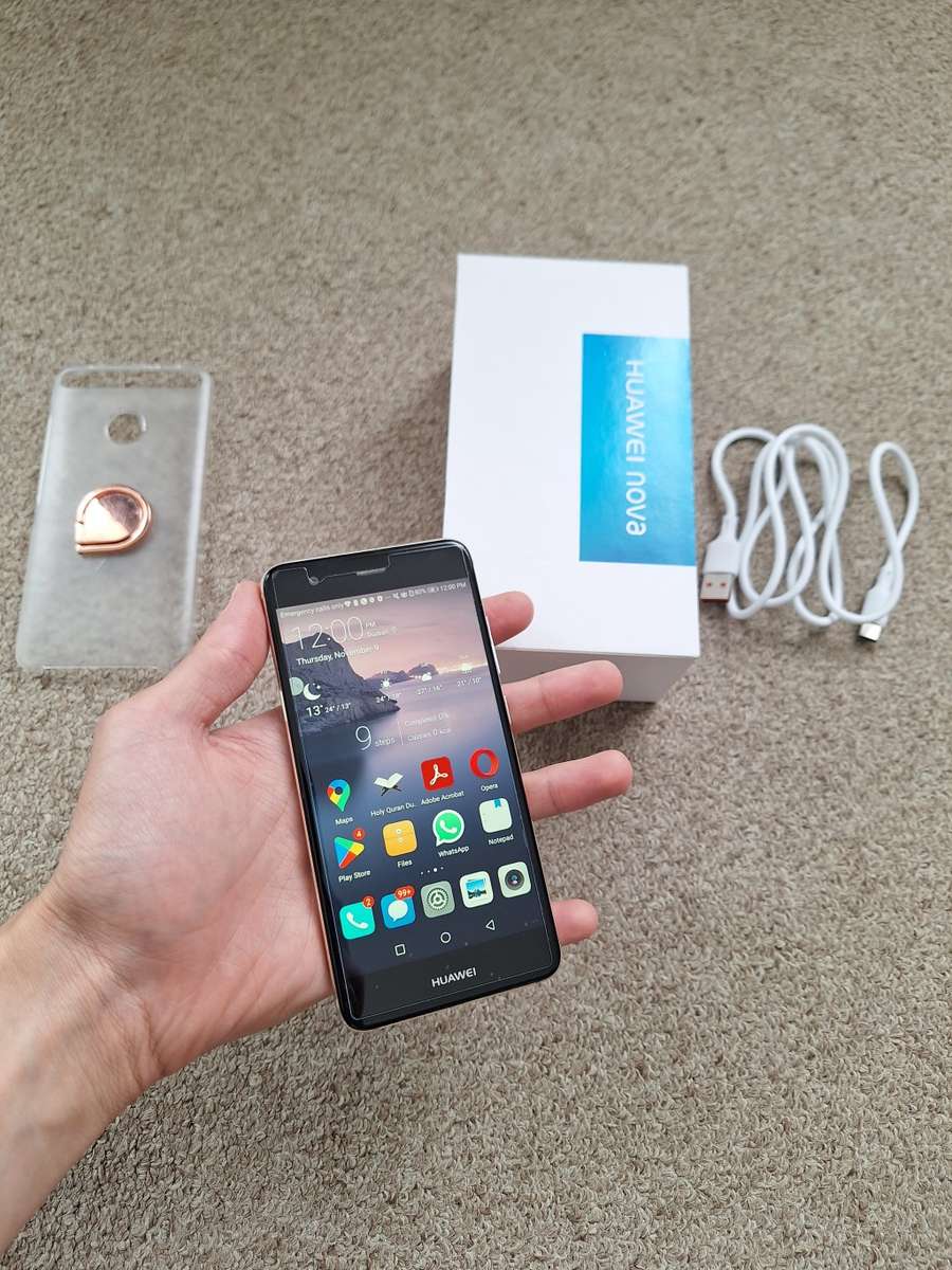 Huawei nova 1 32gb dual sim with box and accessories