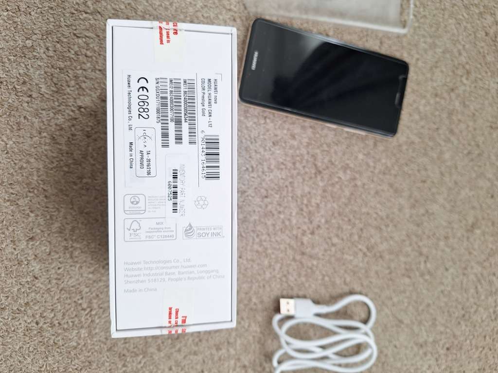 Huawei nova 1 32gb dual sim with box and accessories