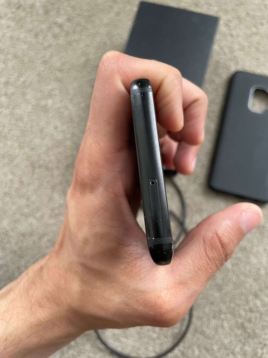 Samsung S9 64gb 4gb ram with box and cover