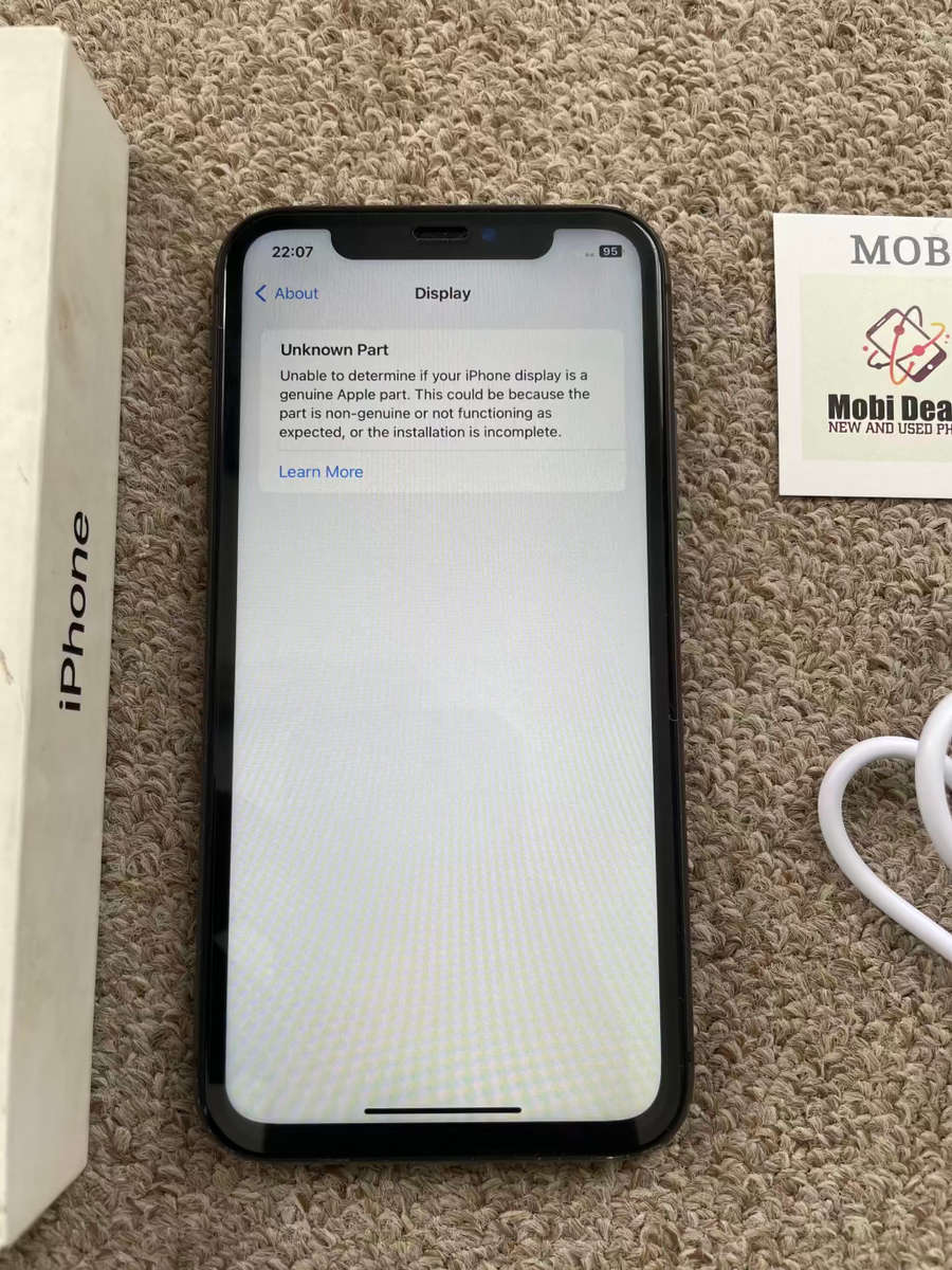 iPhone 11 64gb with box and cable