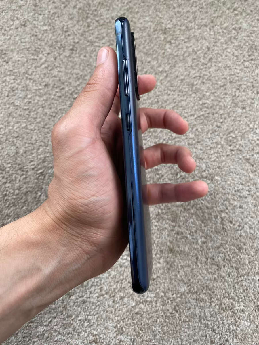 Samsung S20 Fe 128gb 6gb ram Dual sim