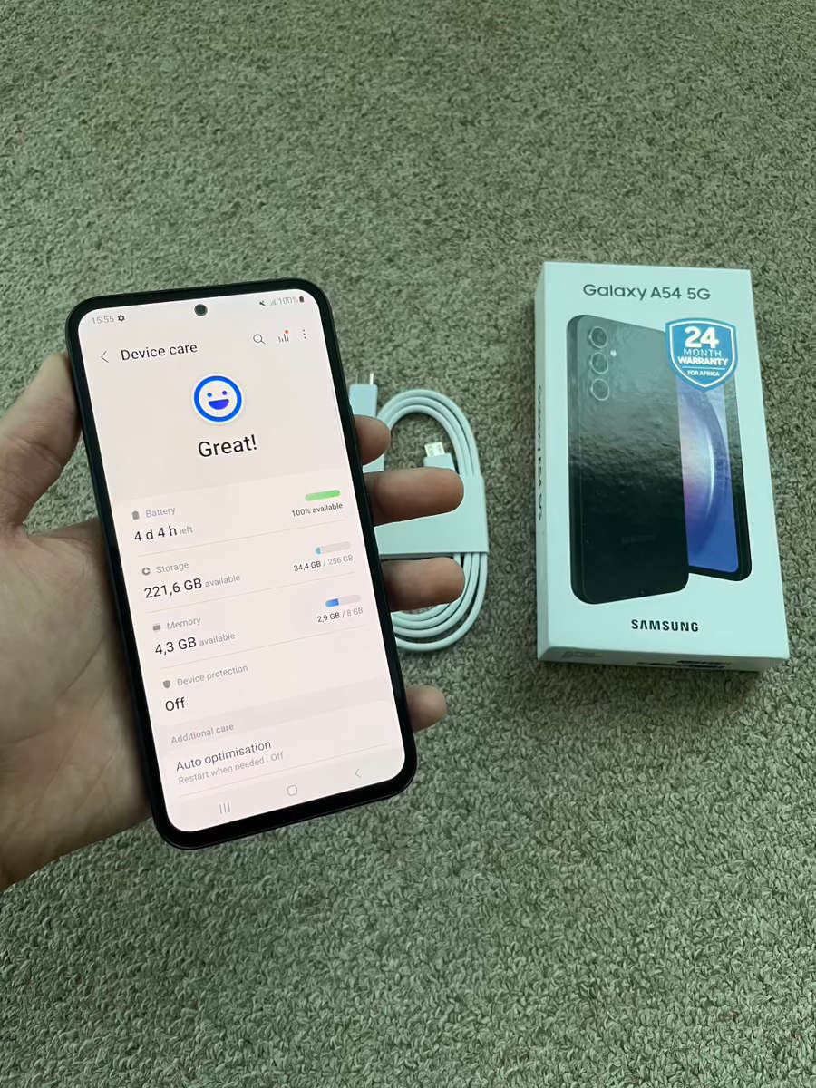 Samsung A54 5G 256gb 8gb ram Dual Sim Excellent condition with box and cable