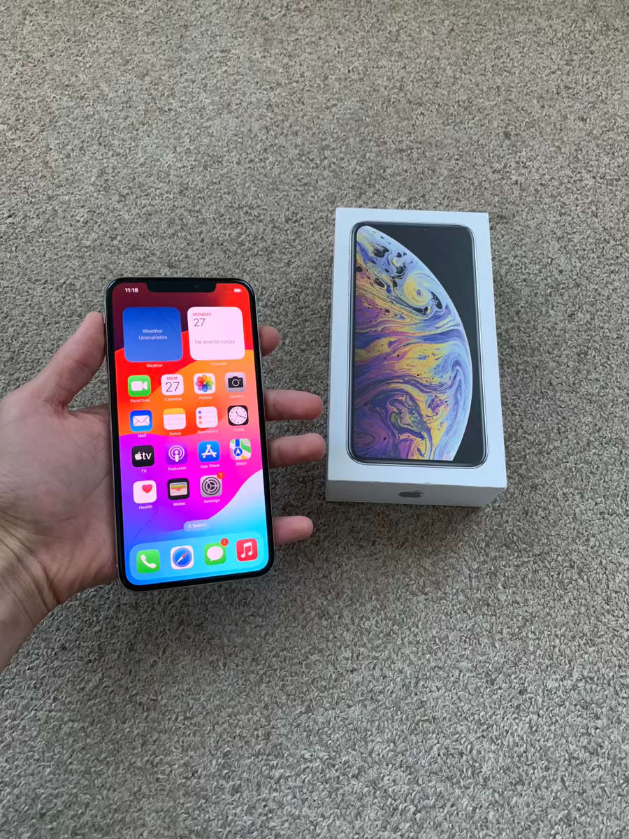 iPhone XS MAX 64GB Dual sim with box