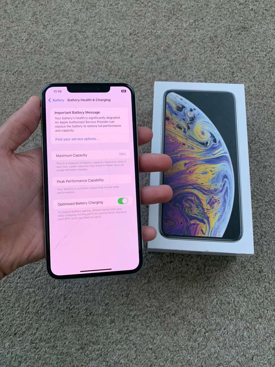 iPhone XS MAX 64GB Dual sim with box