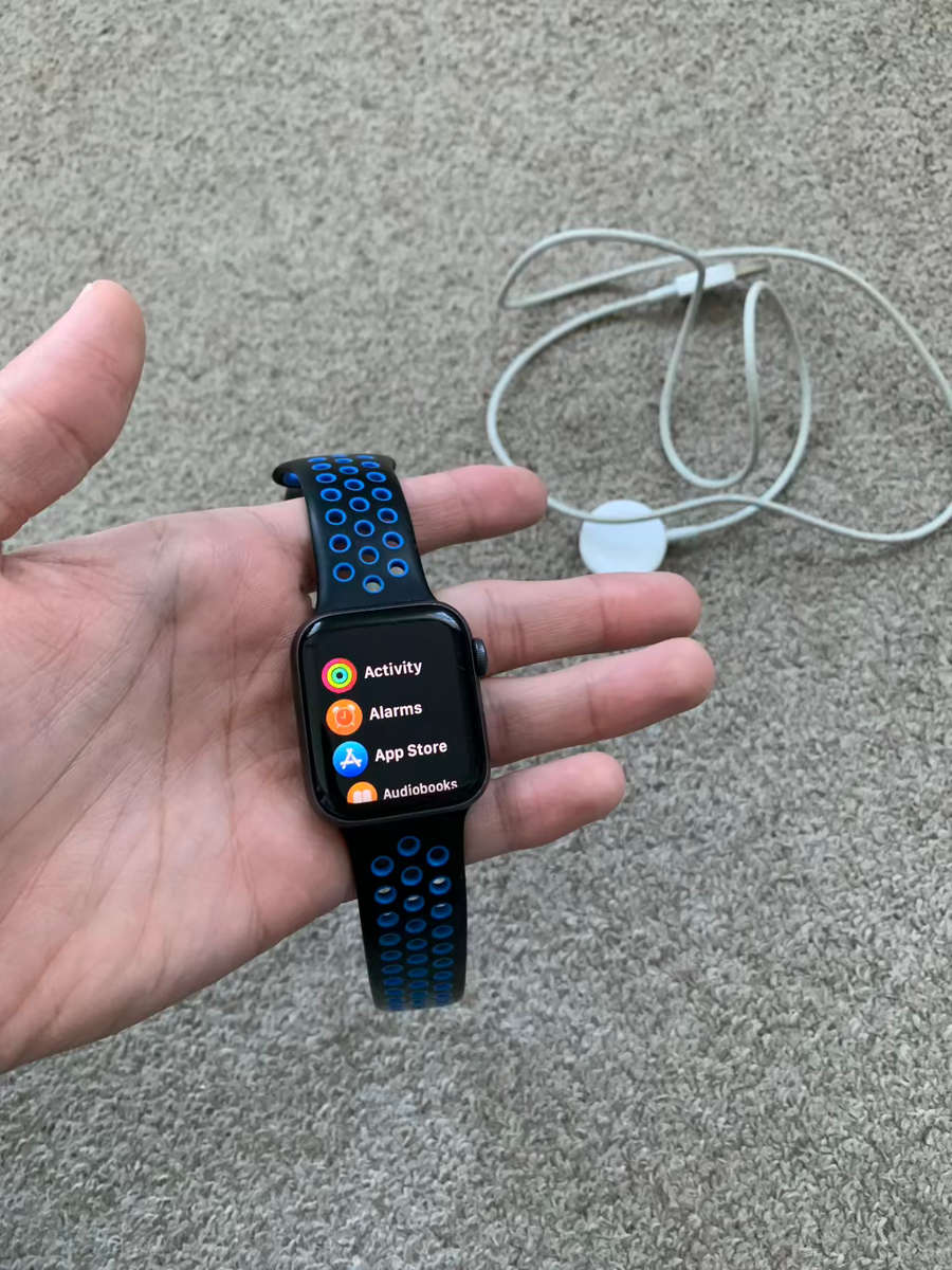 Apple Watch Series 5 Nike edition GPS 40mm