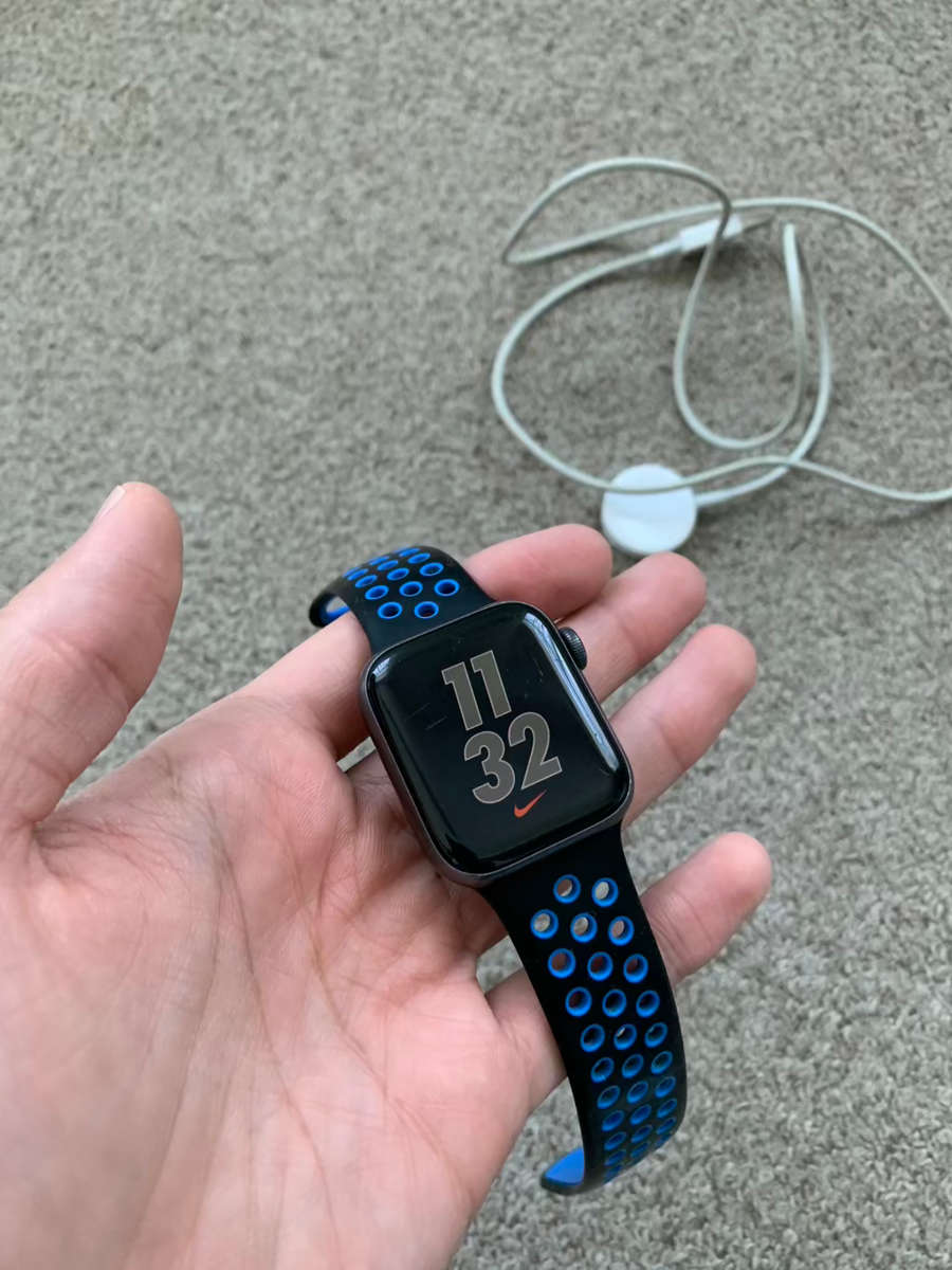 Apple Watch Series 5 Nike edition GPS 40mm