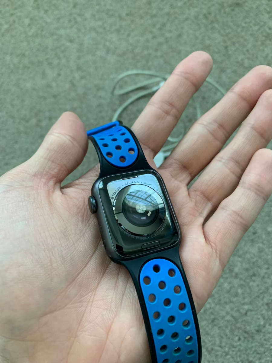 Apple Watch Series 5 Nike edition GPS 40mm