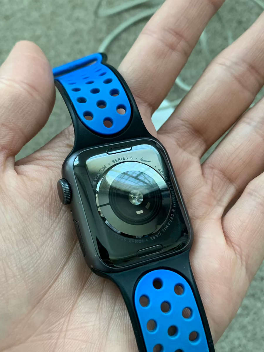 Apple Watch Series 5 Nike edition GPS 40mm