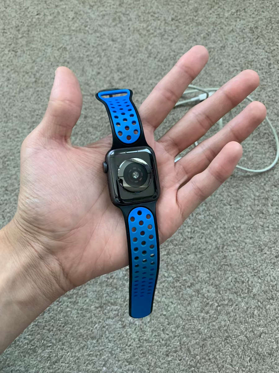 Apple Watch Series 5 Nike edition GPS 40mm