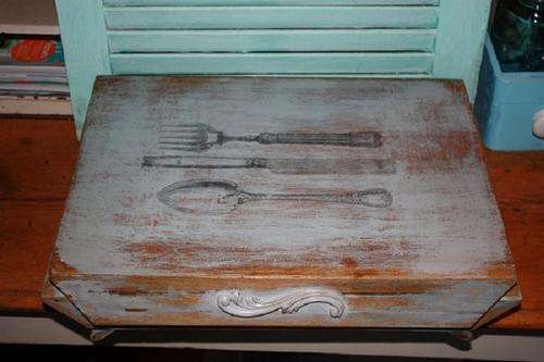 Wood cutlery box - Upcycled with fork, knife & spoon graphic....very 60's RETRO design