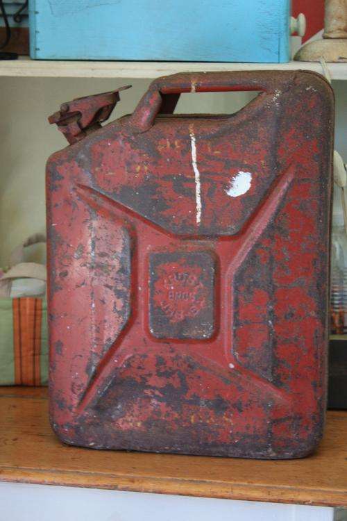 OLD  JERRY CAN FOR THE COLLECTOR - KROST BROS