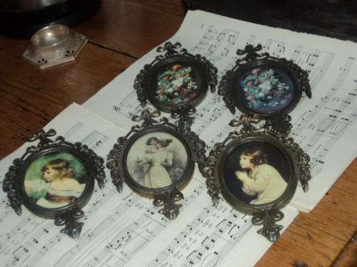 VINTAGE SET OF 5 ITALIAN METAL FRAMES - BEAUTIFUL ~~~~LOOK~~~~