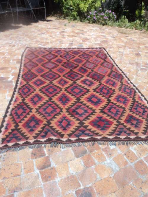 Beautiful Kelim Dhurrie 250 x 160