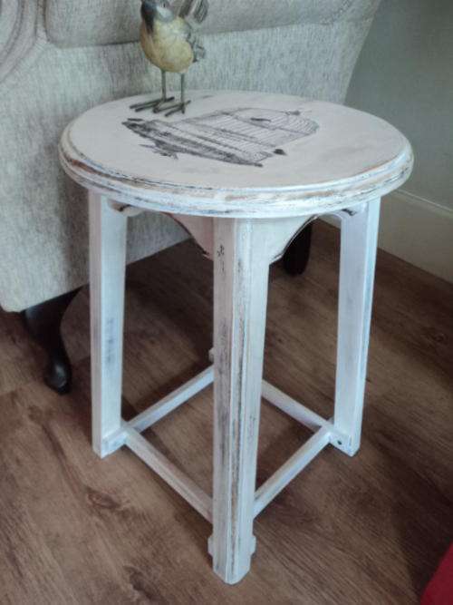 FOR TALAMIA - Vintage Side Table - FRENCH INSPIRED - UPCYCLED WHITE ANTIQUED - BIRD CAGE GRAPHIC
