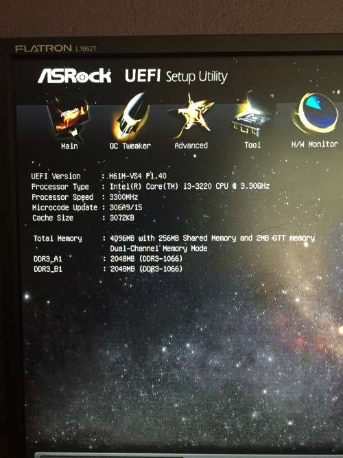 Desktop with Windows 7