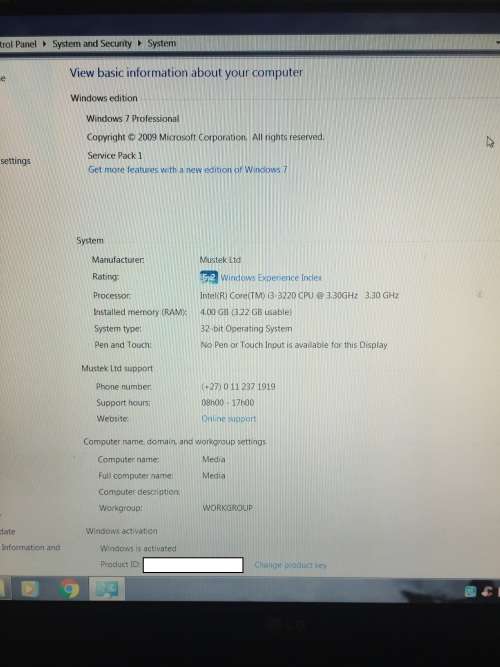 Desktop with Windows 7