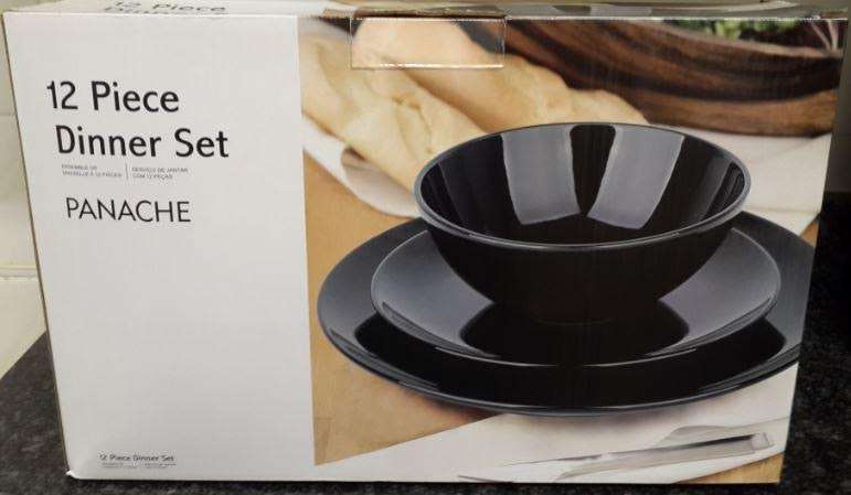12 PIECE DINNER SET