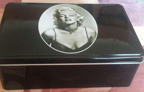MARILYN MONROE UTILITY TIN