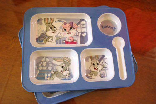 KIDDIES MEAL AND SNACK TRAY