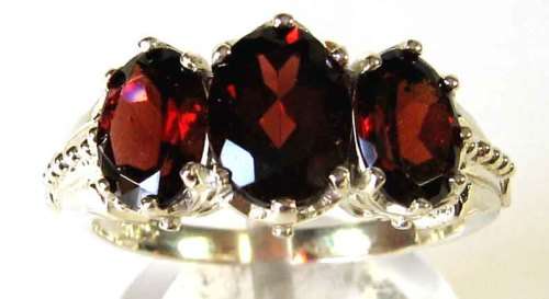 wow 925 Sterling Silver  & Genuine Garnets Ring