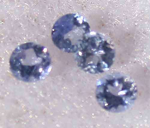 Tanzanite- 4 Pieces 2.00mm round facet cut  0.13 ct.