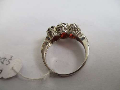 wow 925 Sterling Silver  & Genuine Garnets Ring