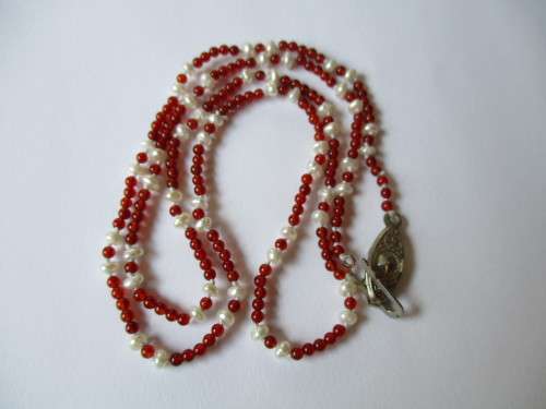 Carnelian and Pearls Necklace
