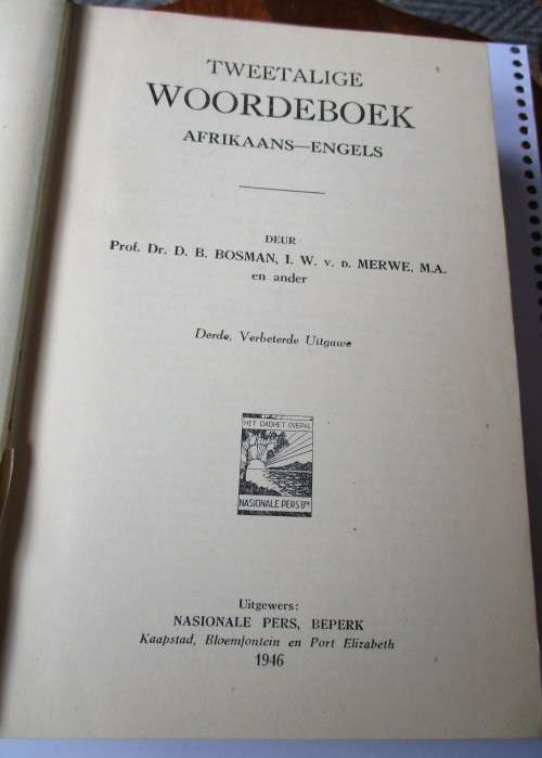 Tweetalige Woordeboek Afrikaans - Engels