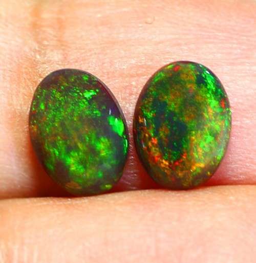 1.48Ct. [ 2Pc ] 8 x 6 mm Oval cut Black Fire Opal
