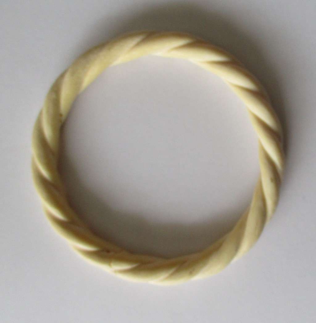 Bone Bangle as photo.