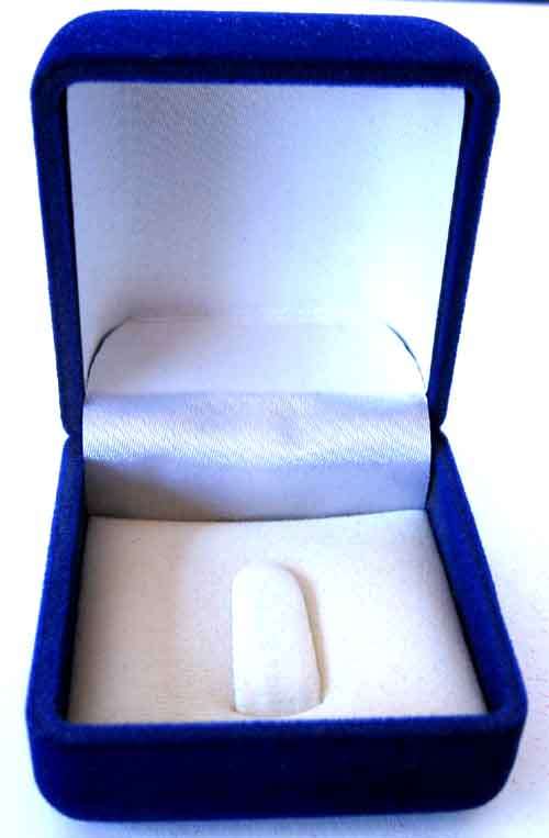 Velvet  Navy-Blue  -gift box. for  Ring