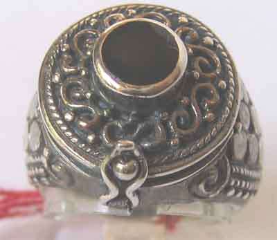 Solid 925 -Sterling Silver & Onyx '' Poison ''  Ring.