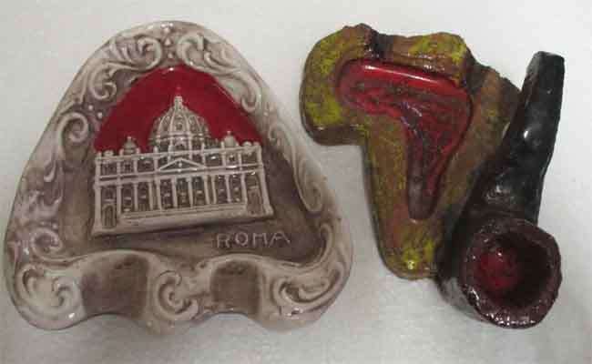 2 Pieces - Vintage Ashtray