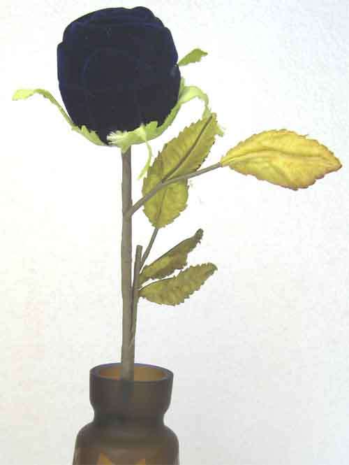 A Rare " Blue Rose " Velvet Box for Ring