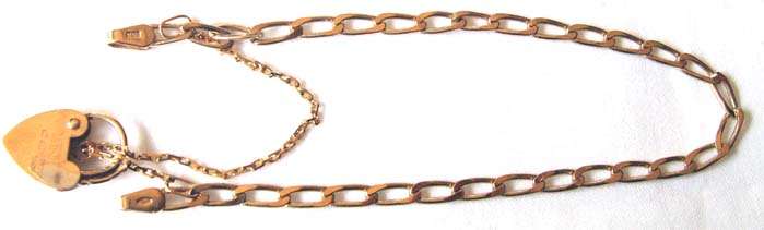 9ct Gold Hall Mark  Bracelet.